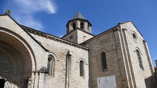 l'abbaye Saint-Pierre de Beaulieu-sur-Dordogne