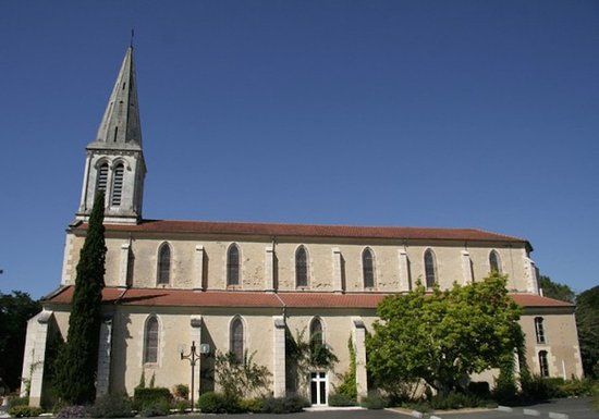 l'église Saint-Pierre de Montfort-en-Chalosse