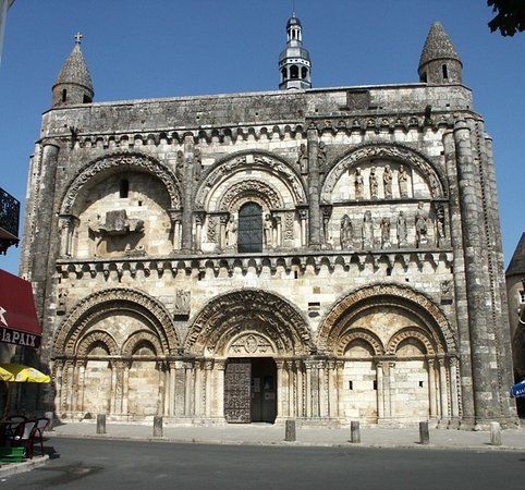 l'église Saint-Nicolas de Civray