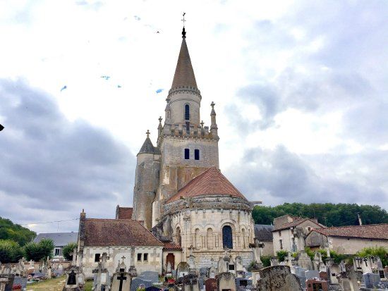 l'église Saint-André de Bonnes