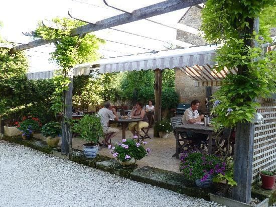 Le Chevrefeuille Cookery School