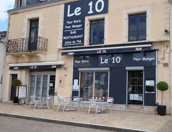 Le 10