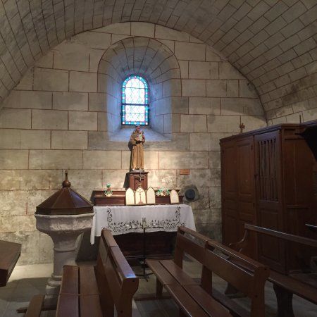 l'église de l'Ordination-de-Saint-Martin de Blond