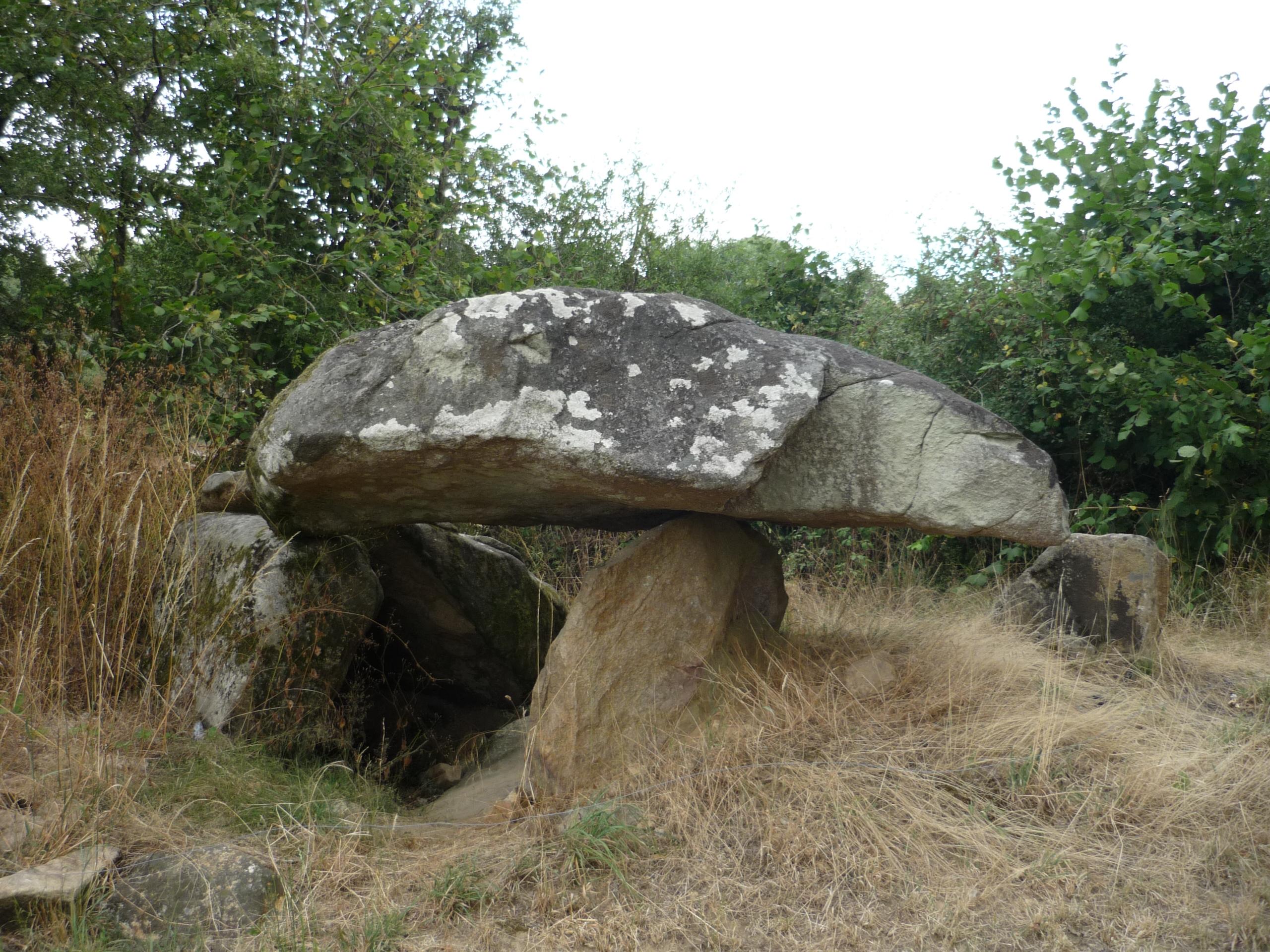 dolmen du Pin