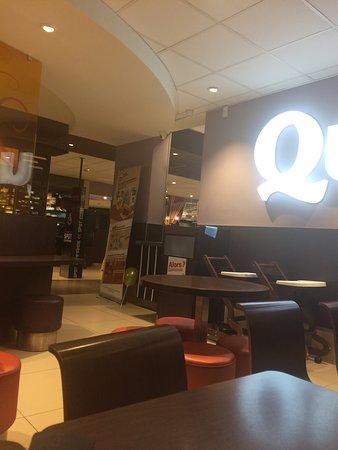 Quick Hamburger Restaurant