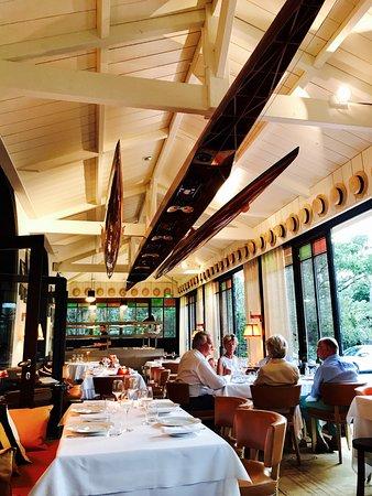 Le Skiff Club
