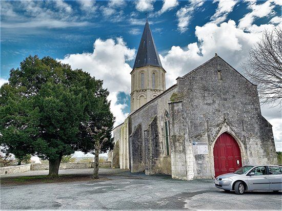 l'église de la Nativité-de-la-Sainte-Vierge de Mazeray