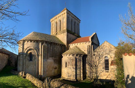 l'église Notre-Dame de Courcôme