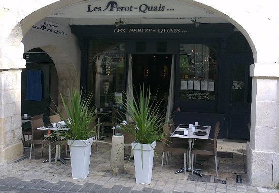 Les Pérot-Quais