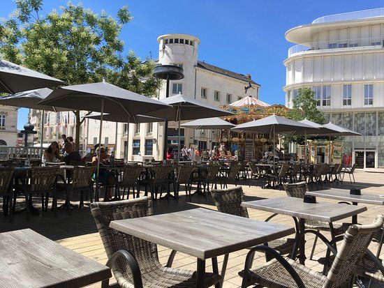 Cafe du Theatre