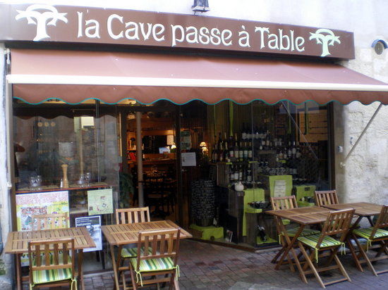 La Cave passe A Table