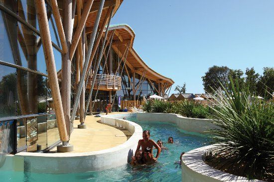 le centre aquatique Iléo