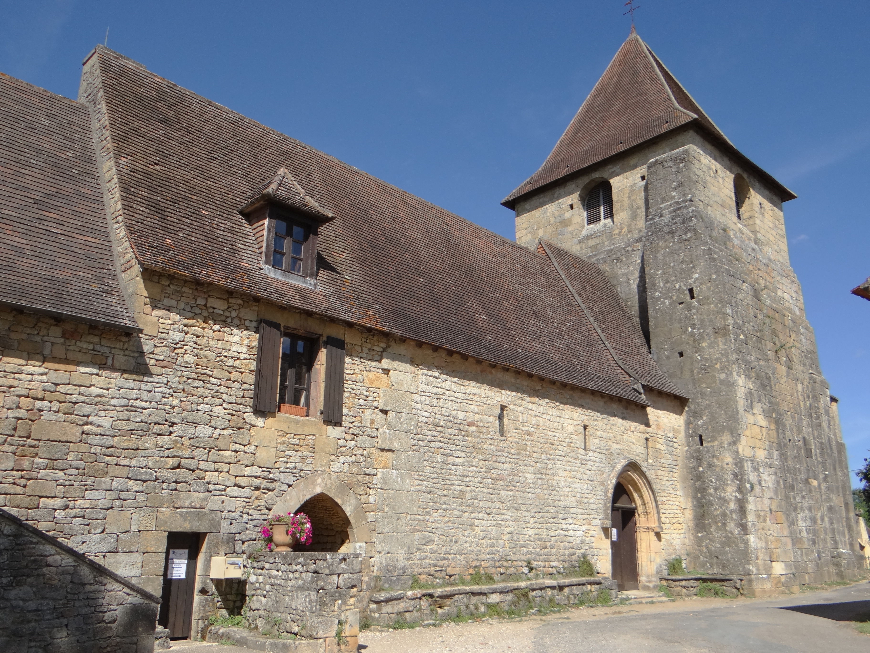 église Saint-Marcel de Sireuil