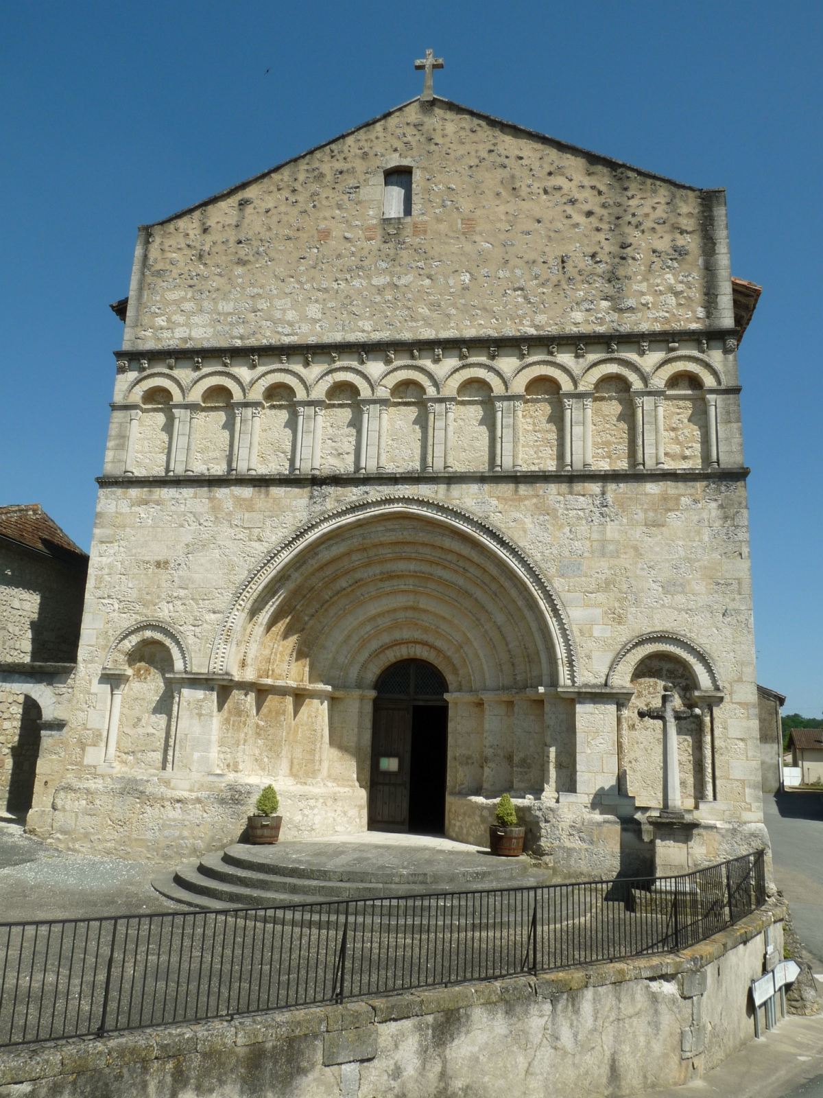 église Saint-Privat de Saint-Privat-des-Prés