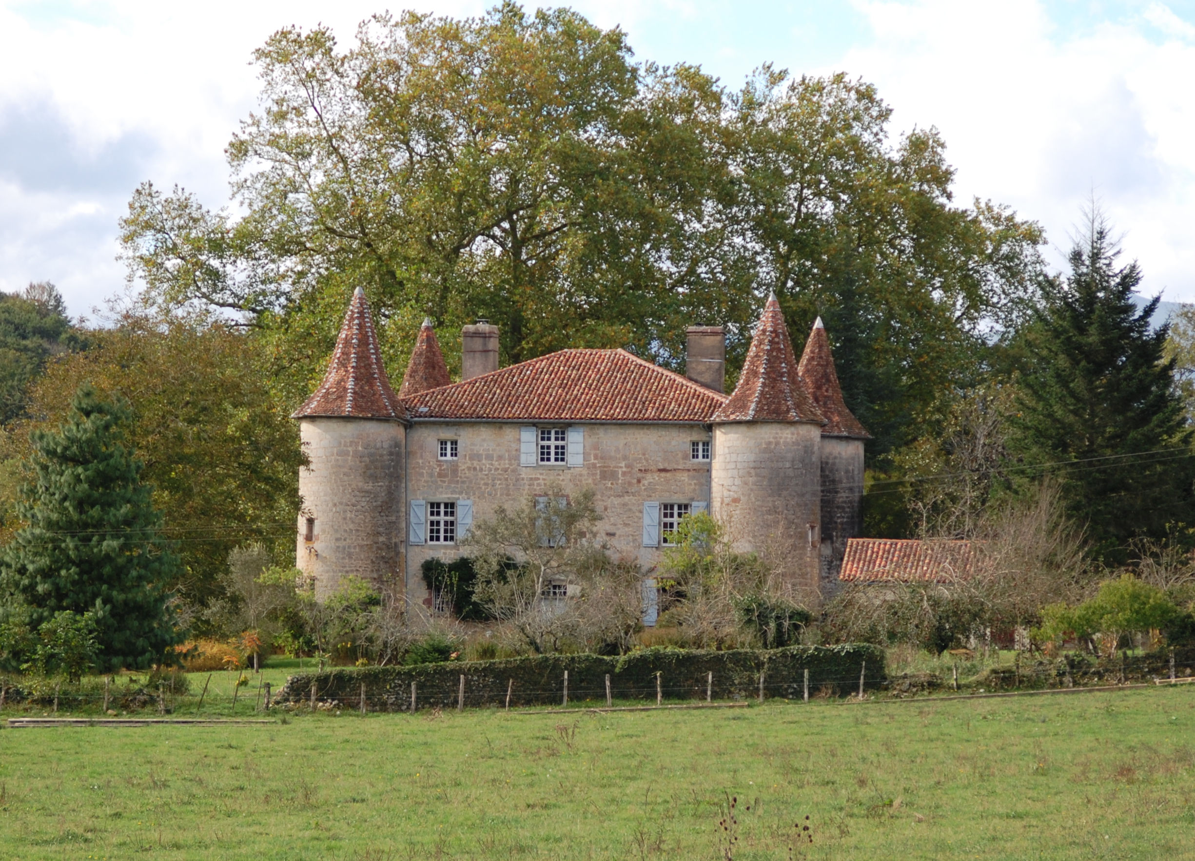 château d'Aphat