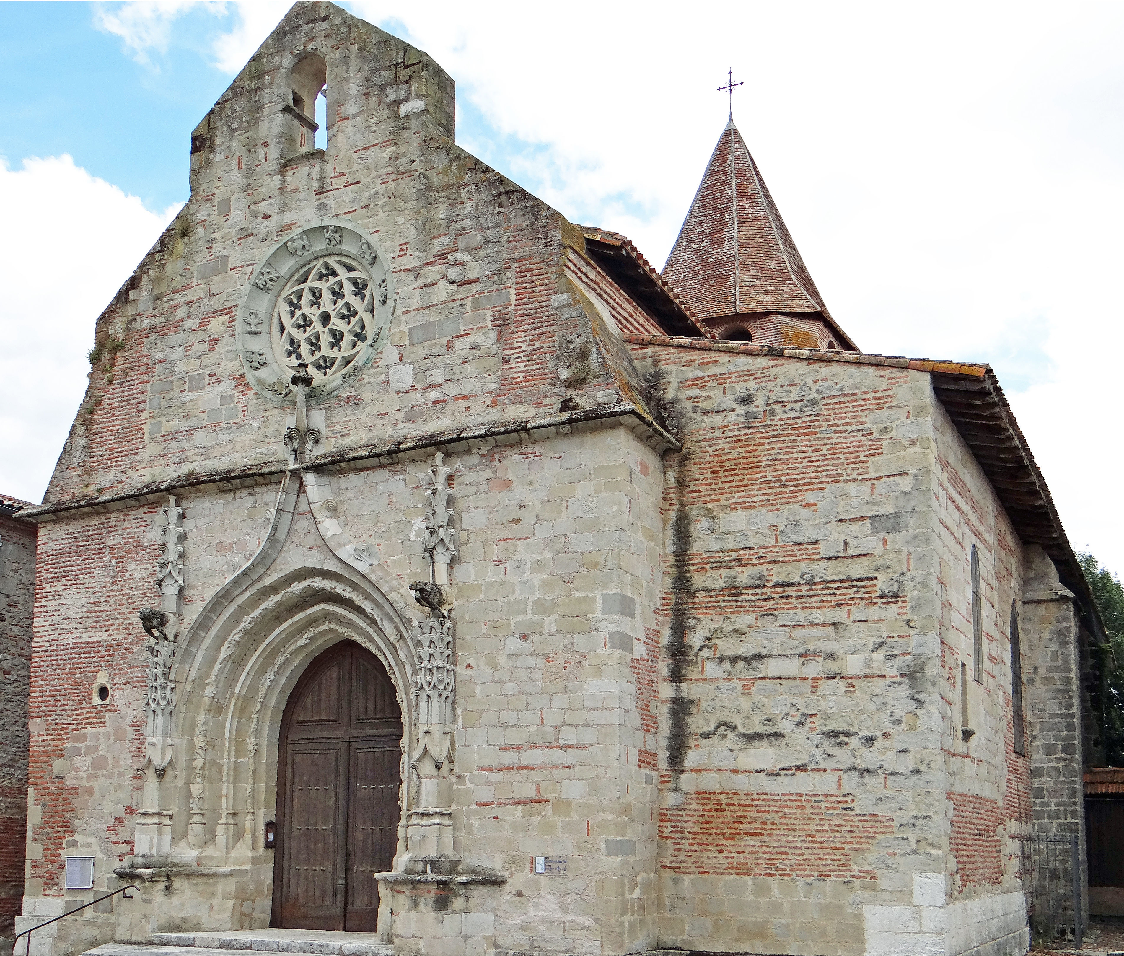 église Saint-Pierre de Casseneuil