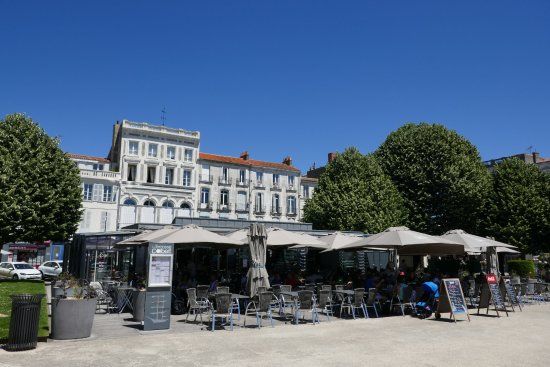 Le Colbert