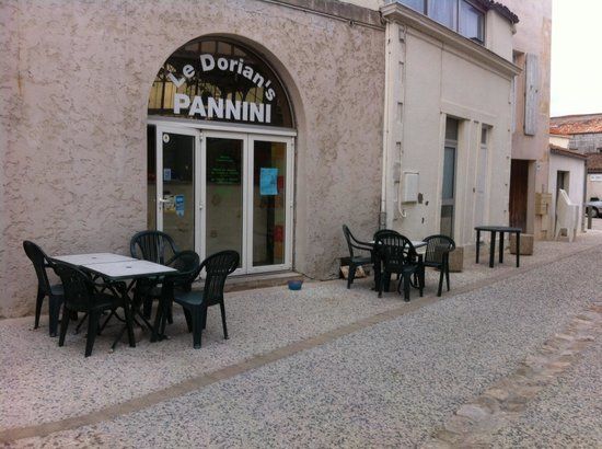 Le Dorian's